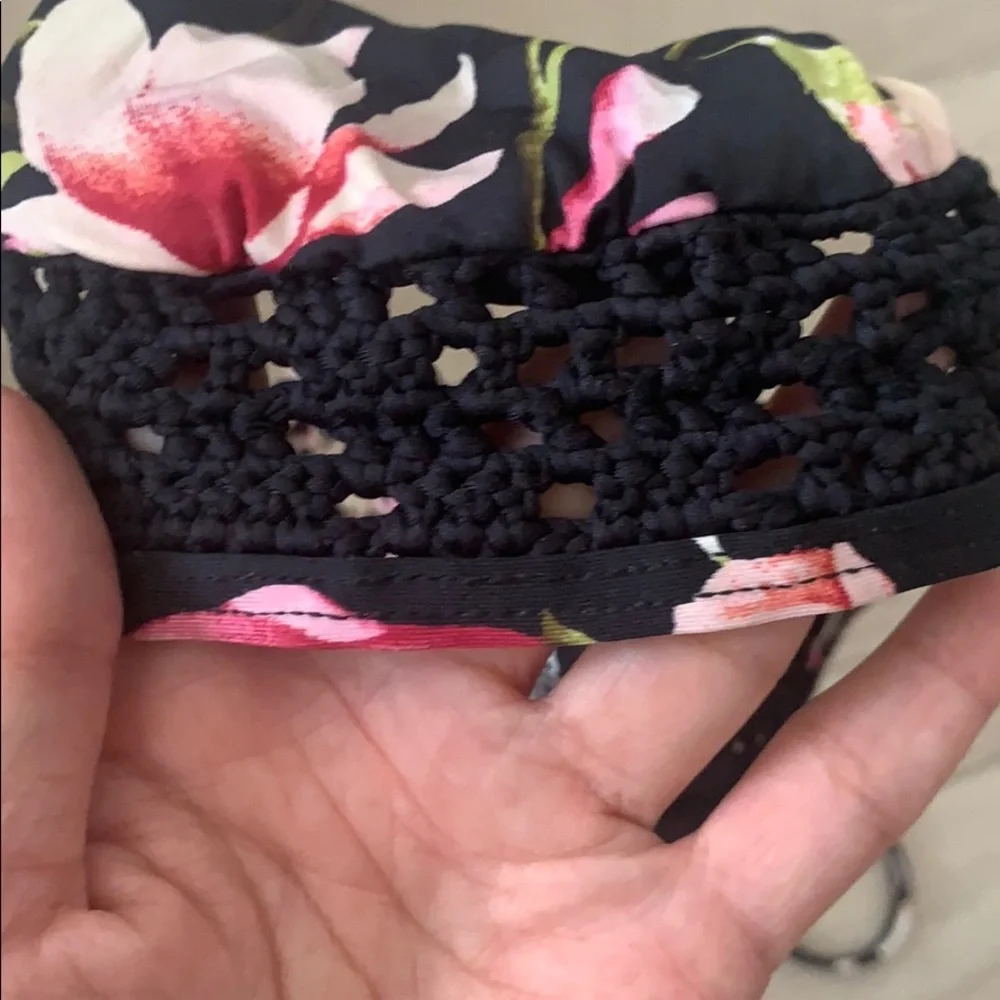 NEW Frankie’s Bikini Black Floral Bikini